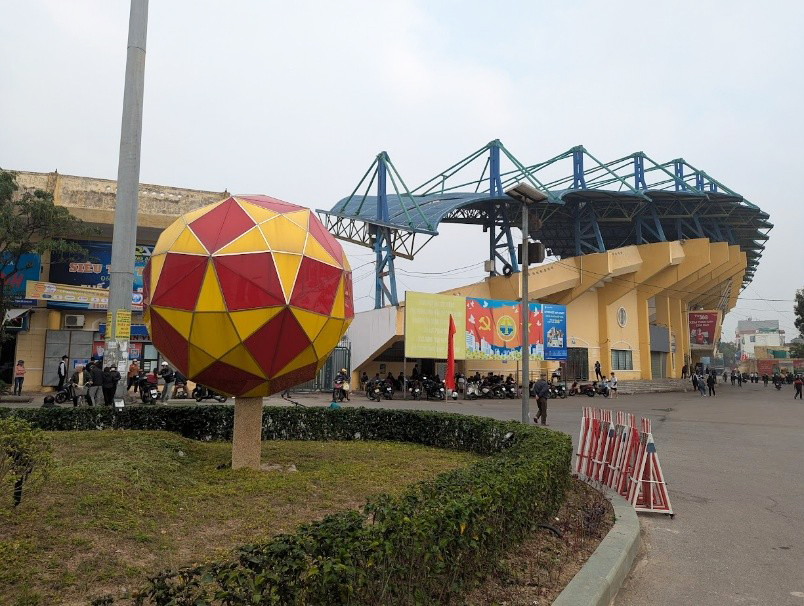 ナムディンFCホームスタジアムの外観